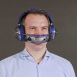 何だかカッコいい！ダイソンが贈る空気清浄機能付きヘッドホン！快適な生活を手軽に実現する新製品とは？