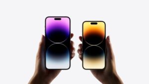 素材が変わるとここまで違うのか！『iPhone 15 Pro』シリーズの軽量化がヤバいと話題！