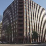 時代が許してくれなかった。授業中にイヤホン使用＆居眠り学生を教師が叩いてしまう。