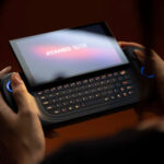 『AYANEO SLIDE』の国内正規版がついに登場！待望の物理キーボード付きポータブルゲーミングPC！