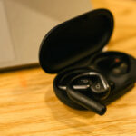 【イヤホン】音楽を楽しみながら仕事や家事もできる！『Soundcore AeroFit』の活用シーン