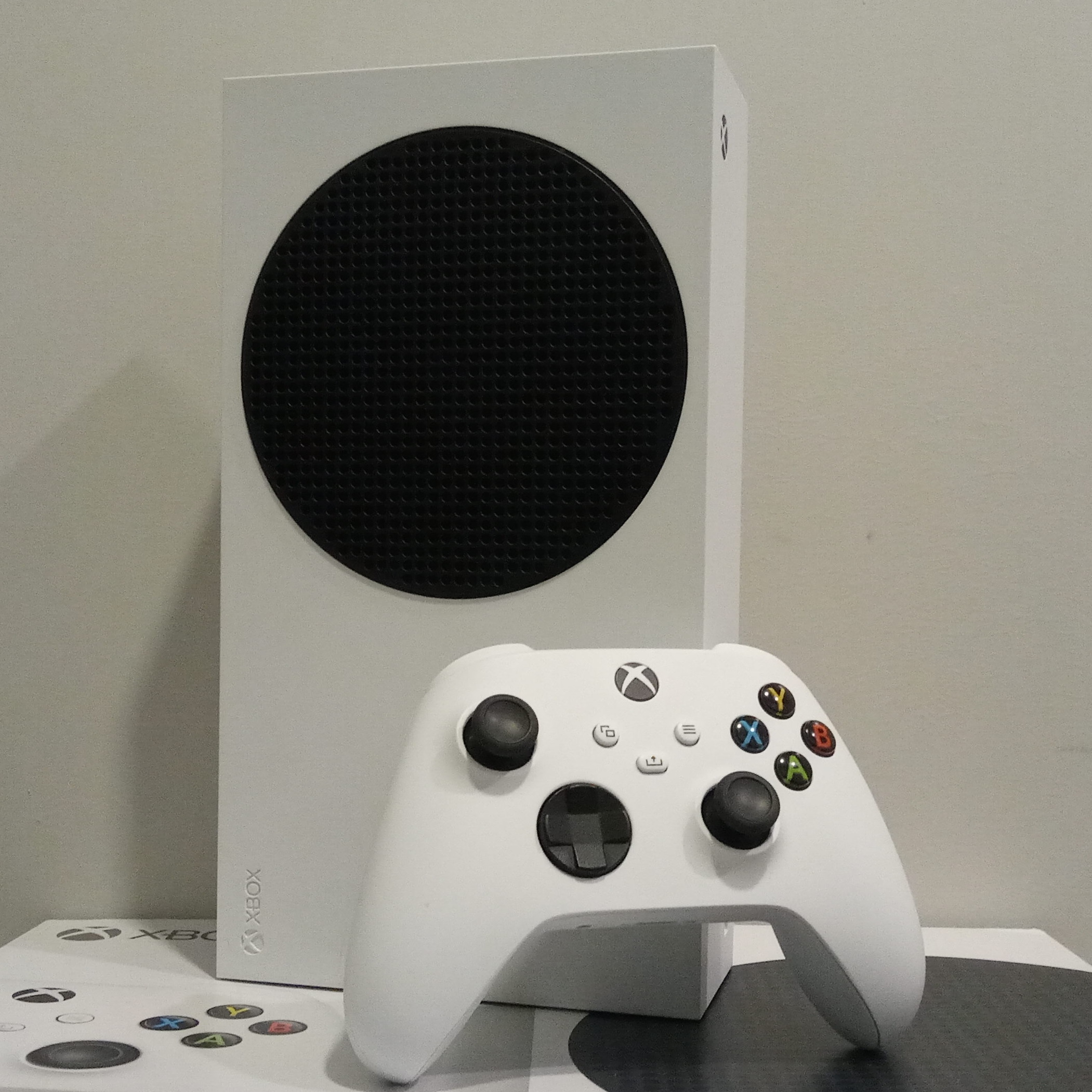 【後悔】『Xbox Series S』が税込32978円で買える時に買っとけば良かった…