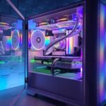 【長年の疑問】ゲーミングPCの七色に光る機能って何の意味があるの？