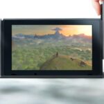 【悲報】元ファミ通編集長さん「海外でSwitchのような携帯機で遊ぶのは子供や低所得者だけ」